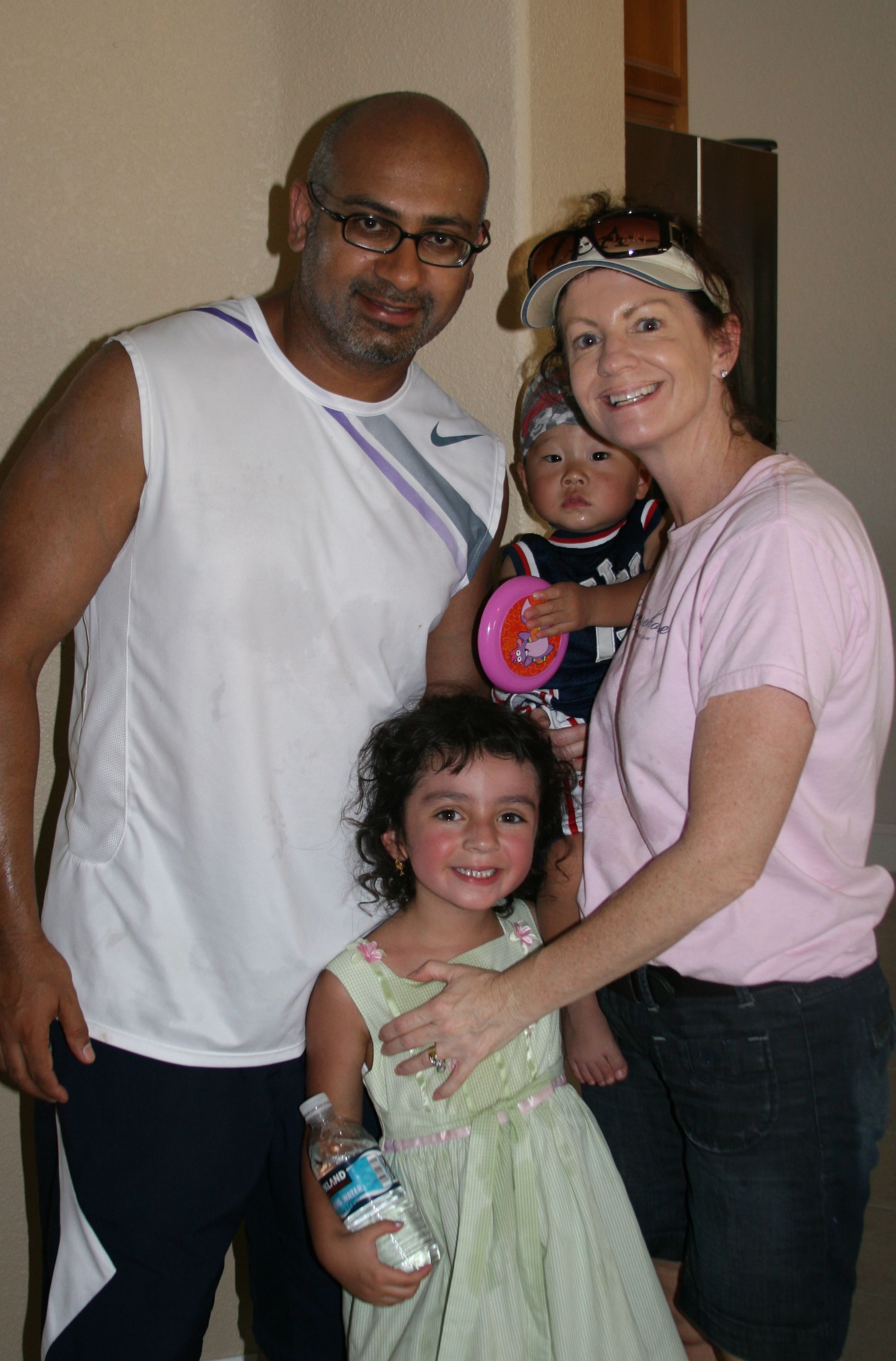 08.laura.jpg (537920 bytes)